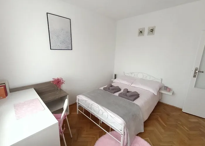 公寓 Relax Next To The *